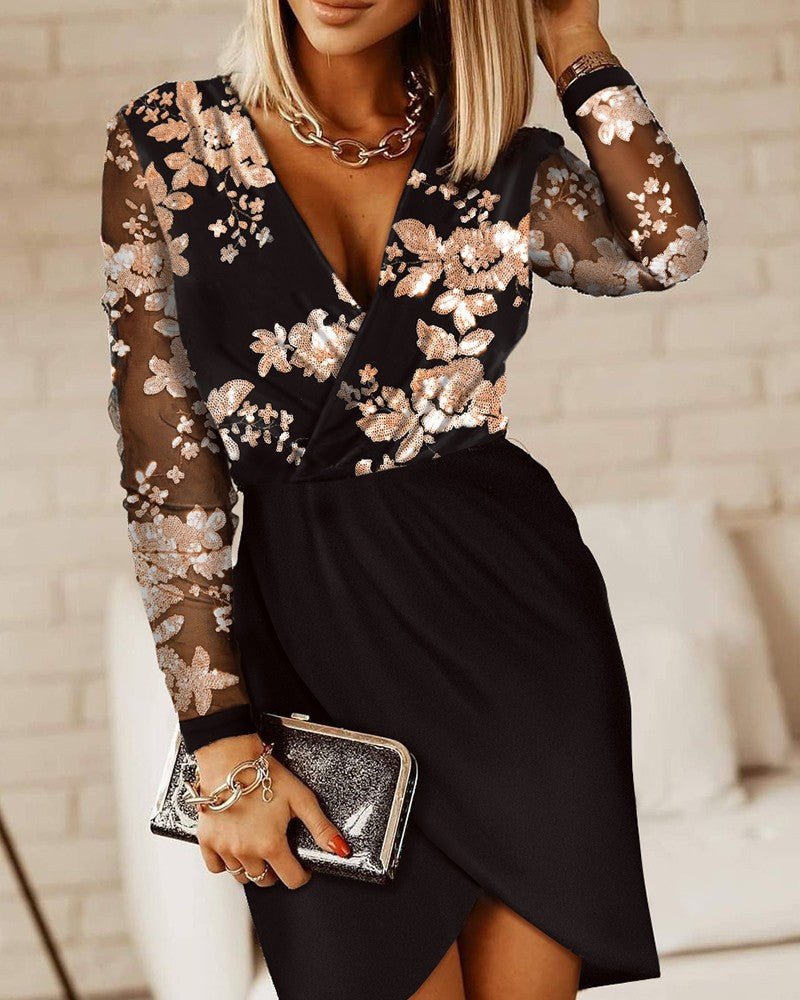 Selvara | Abito Corto A Tubino Con Scollo Incrociato