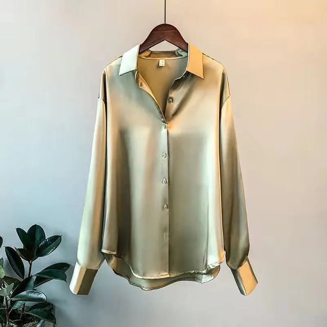 Blusa in raso di L'Aurablend Lotus
