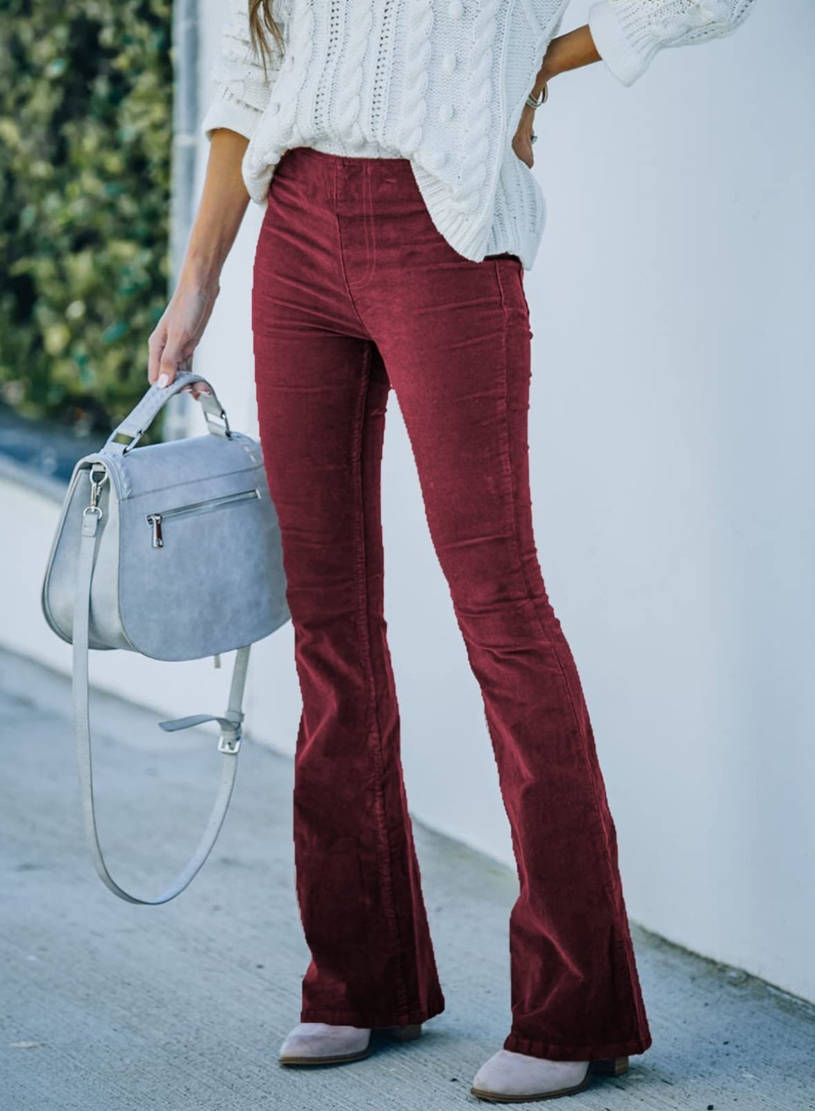 Selena Pantaloni svasati in velluto a coste elasticizzato