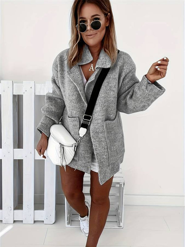 Giacca Donna Scollo a V | Linea Strutturata & Chiusura Frontale Pratica