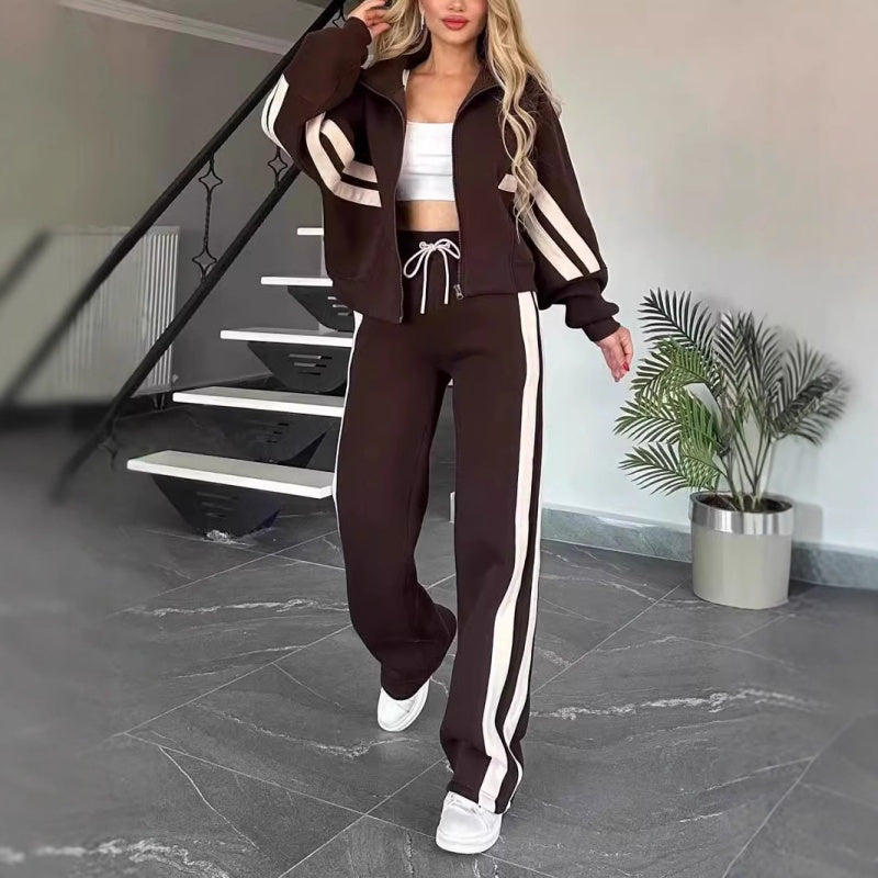 Ambra | Completo Tuta Da Casa Con Zip E Dettagli A Righe A Contrasto Da Donna